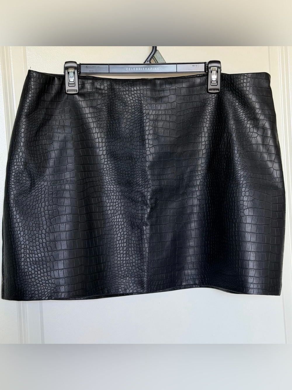 Abercrombie & Fitch Scarlett Black Croc Faux Leather Mini Skort Size XL Like New
